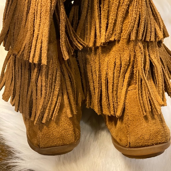 Women’s Tall Fringe Minnetonka Boots Size 9 - Picture 5 of 13